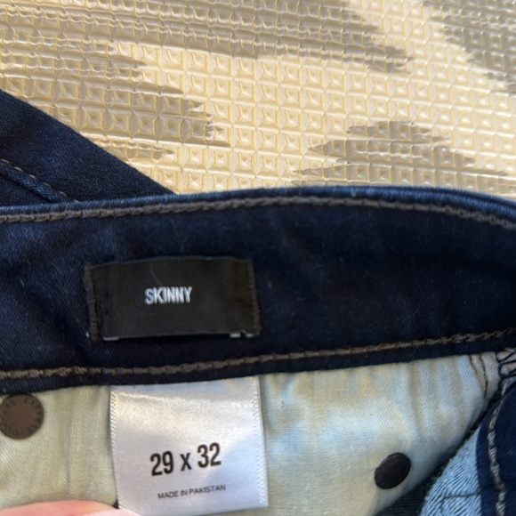 Express Skinny Jeans - Picture 3 of 5